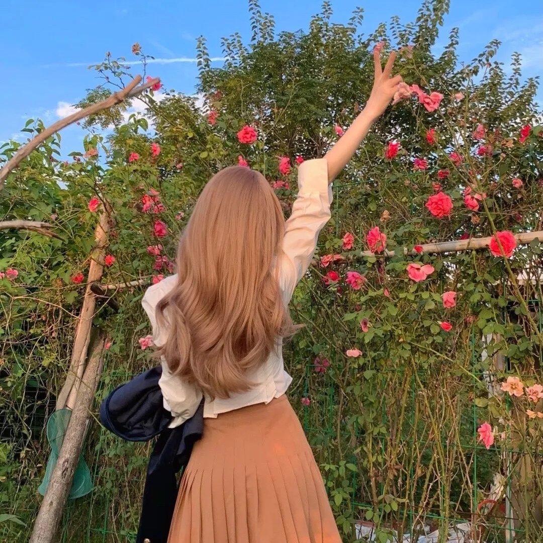 幕后女英雄